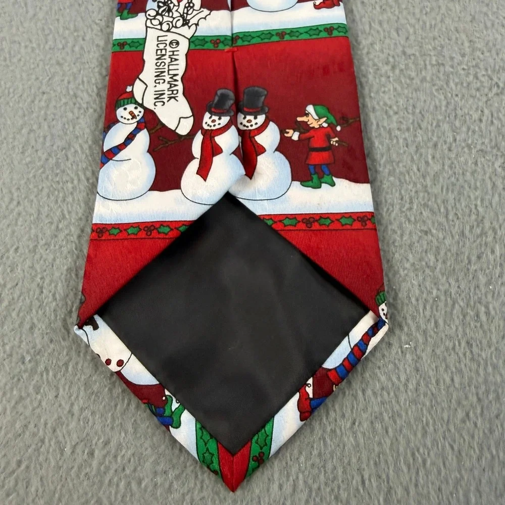Special Ties Hallmark Snowmen‎ Elves Christmas Holiday Red Silk Blend Necktie